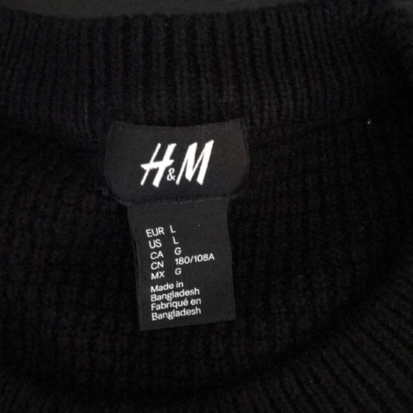 H&M black knitted sweater - Picture 2 of 2